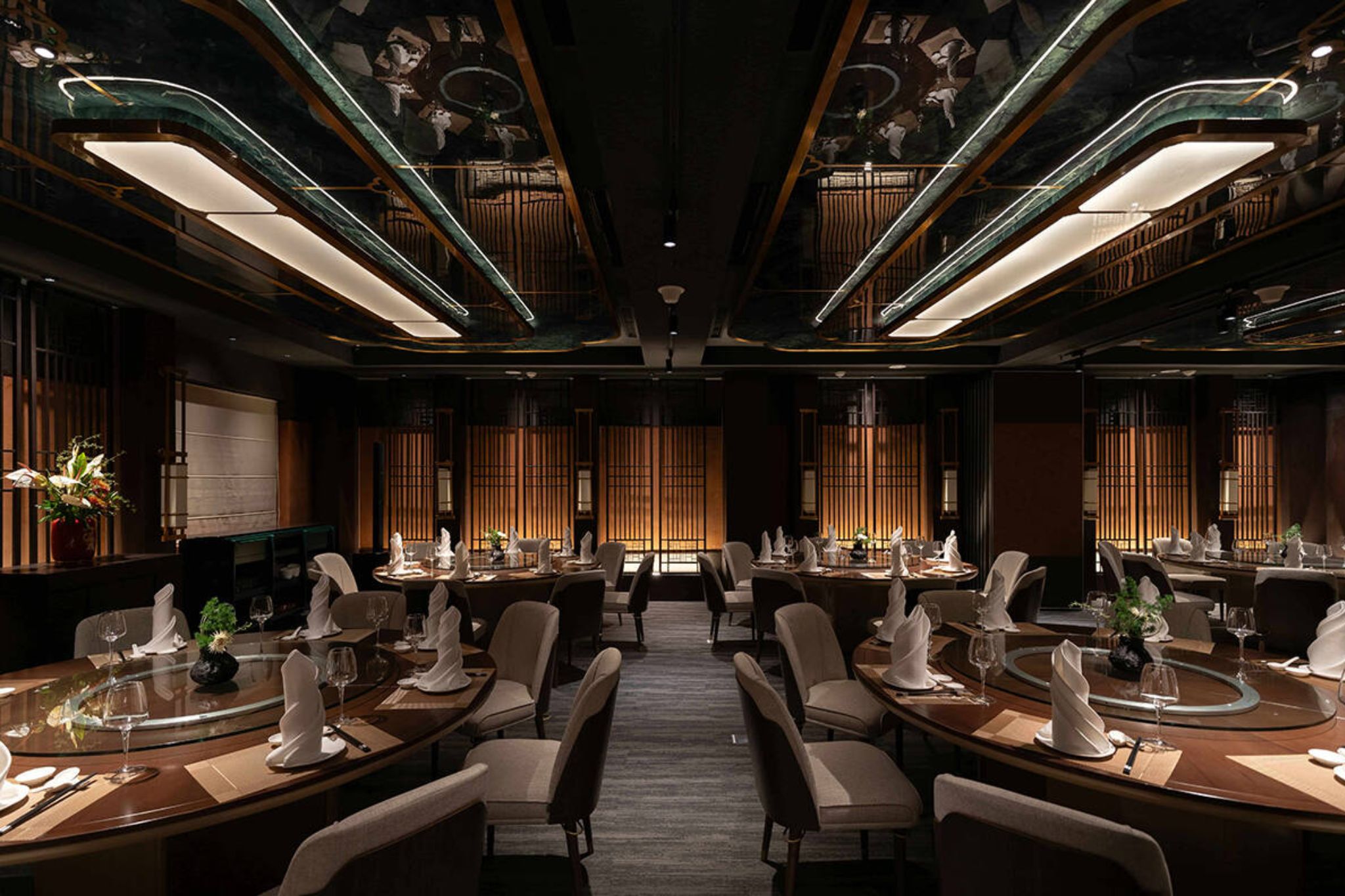 reviews Crystal Jade Palace Rey Hotel 10